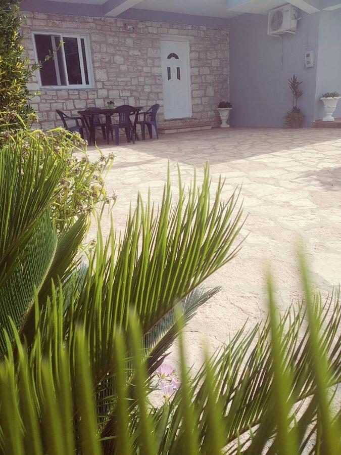 Apartament Amantia *